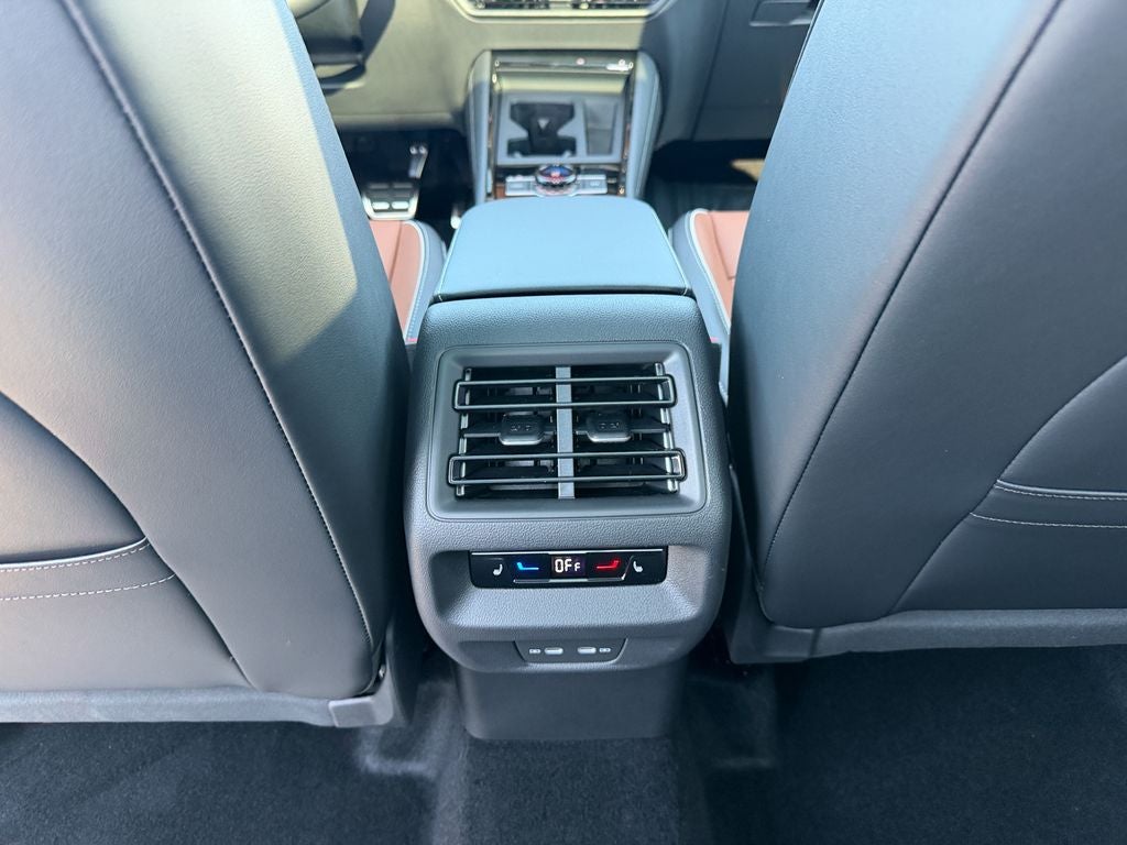 2026 Volkswagen Tiguan 2.0T SEL R-Line Turbo