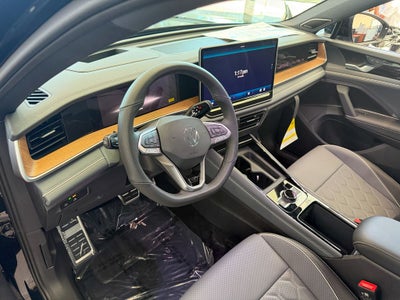 2026 Volkswagen Tiguan 2.0T SEL R-Line Turbo