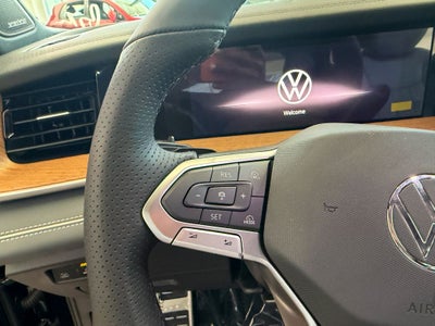 2026 Volkswagen Tiguan 2.0T SEL R-Line Turbo