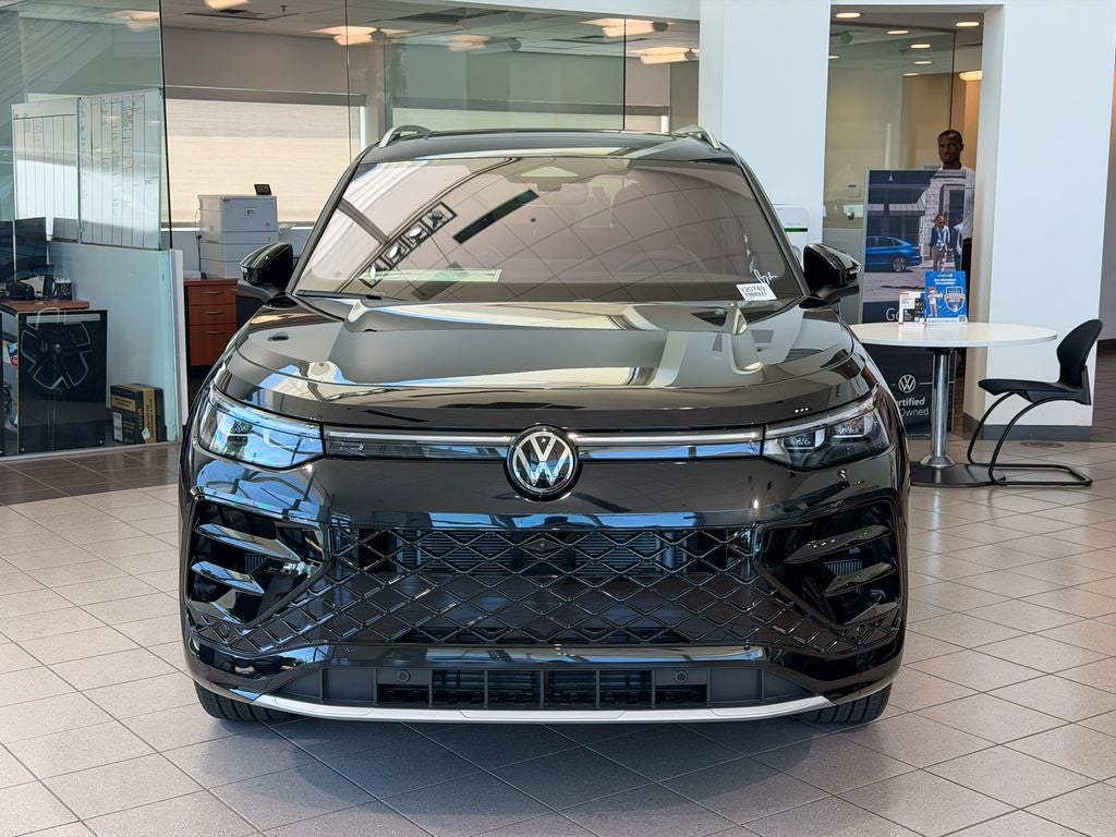 2026 Volkswagen Tiguan 2.0T SEL R-Line Turbo