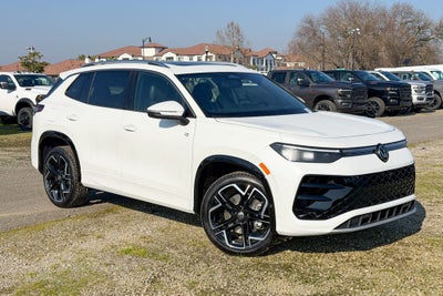 2026 Volkswagen Tiguan 2.0T SEL R-Line Turbo