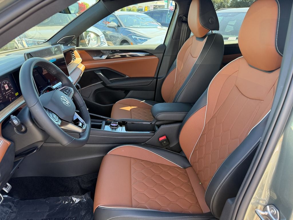 2026 Volkswagen Tiguan 2.0T SEL R-Line Turbo