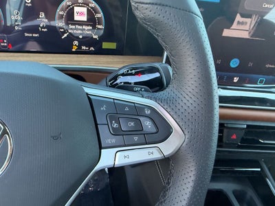 2026 Volkswagen Tiguan 2.0T SEL R-Line Turbo