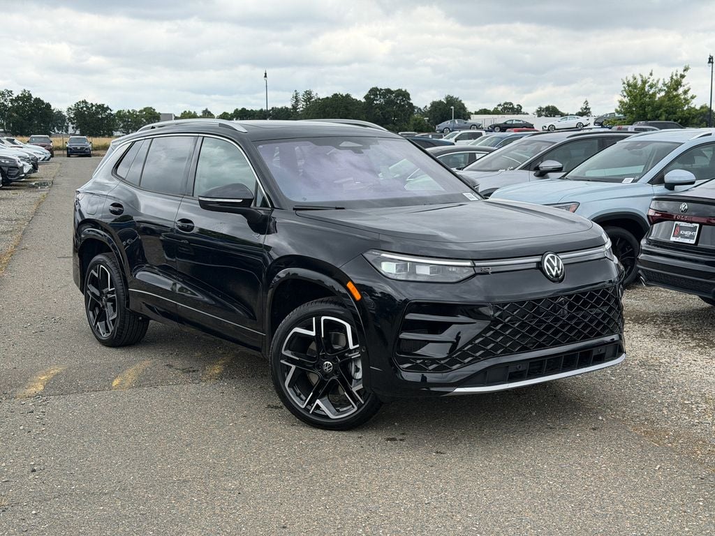 2026 Volkswagen Tiguan 2.0T SEL R-Line Turbo