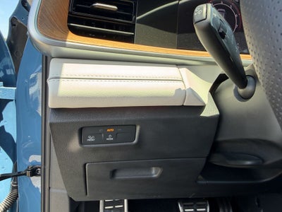 2026 Volkswagen Tiguan 2.0T SEL R-Line Turbo