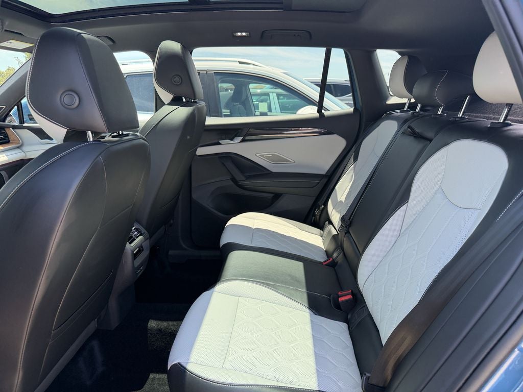 2026 Volkswagen Tiguan 2.0T SEL R-Line Turbo