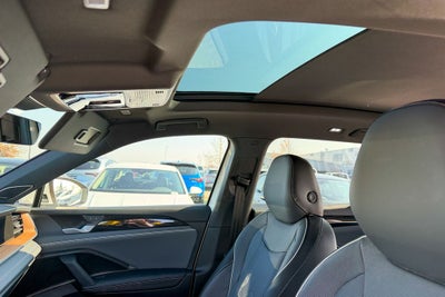 2026 Volkswagen Tiguan 2.0T SEL R-Line Turbo