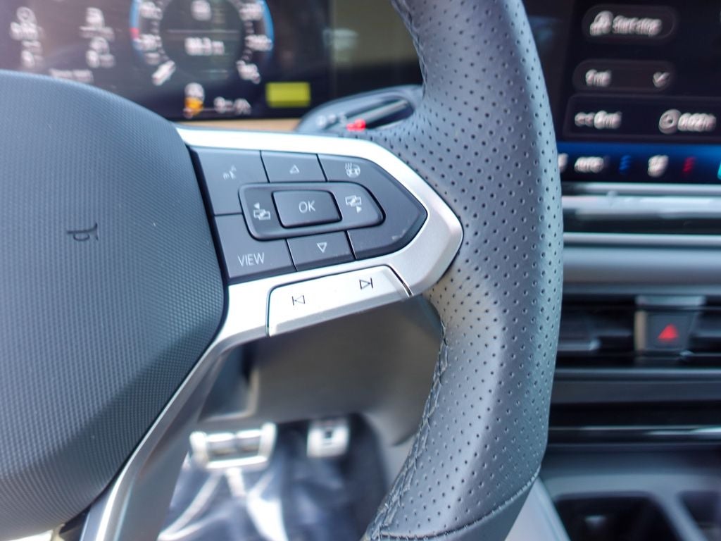 2026 Volkswagen Tiguan 2.0T SEL R-Line Turbo