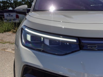 2026 Volkswagen Tiguan 2.0T SEL R-Line Turbo