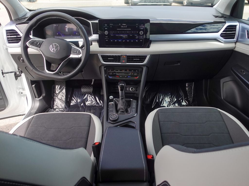 2026 Volkswagen Taos 1.5T SE