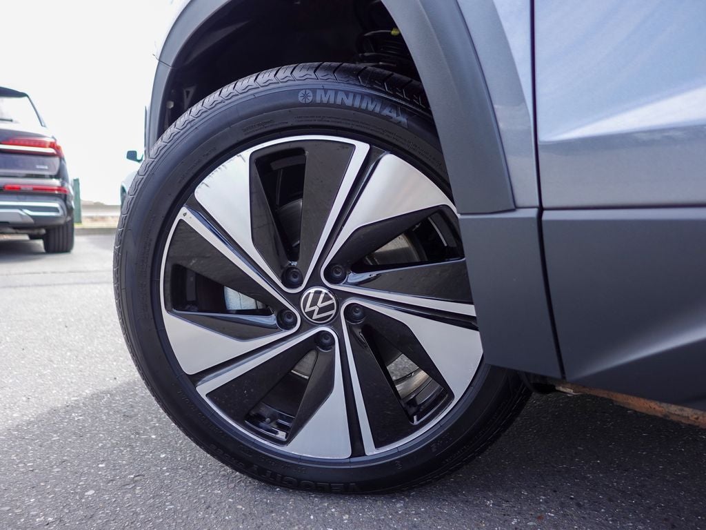 2024 Volkswagen Taos 1.5T SE