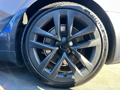 2022 Tesla Model S Plaid