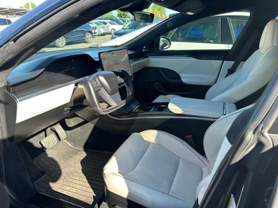 2022 Tesla Model S Plaid