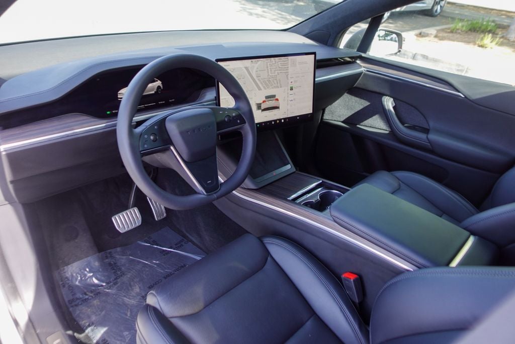 2023 Tesla Model X Standard Range