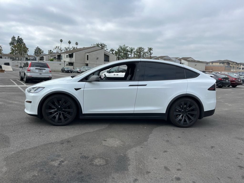2023 Tesla Model X Standard Range