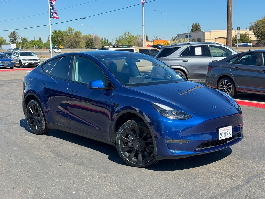 2023 Tesla Model Y Long Range
