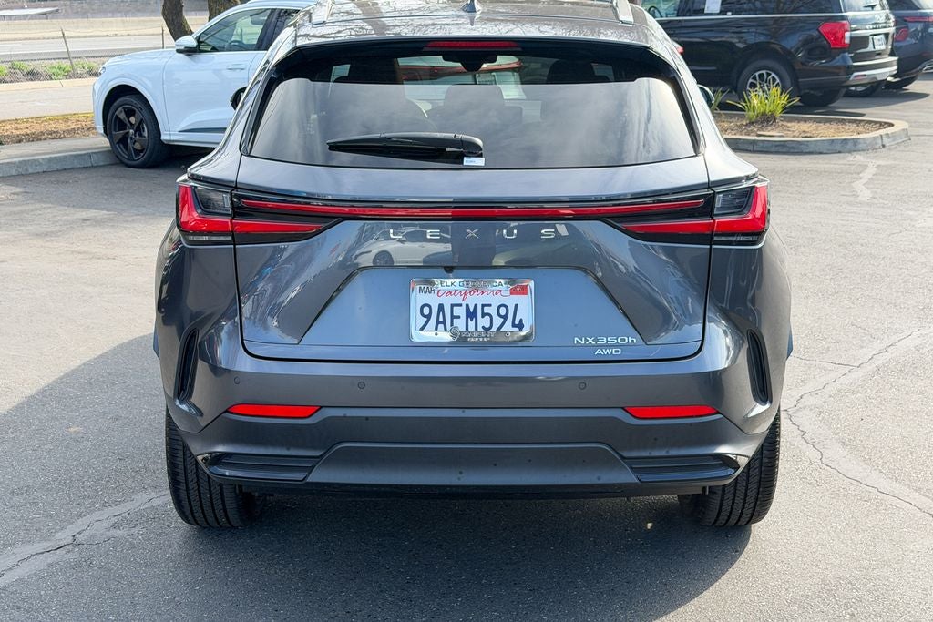 2022 Lexus NX 350h Luxury