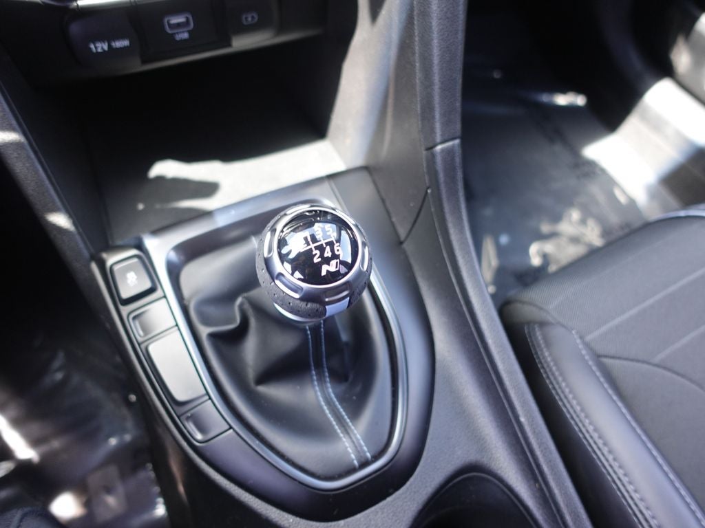 2022 Hyundai Veloster N Base