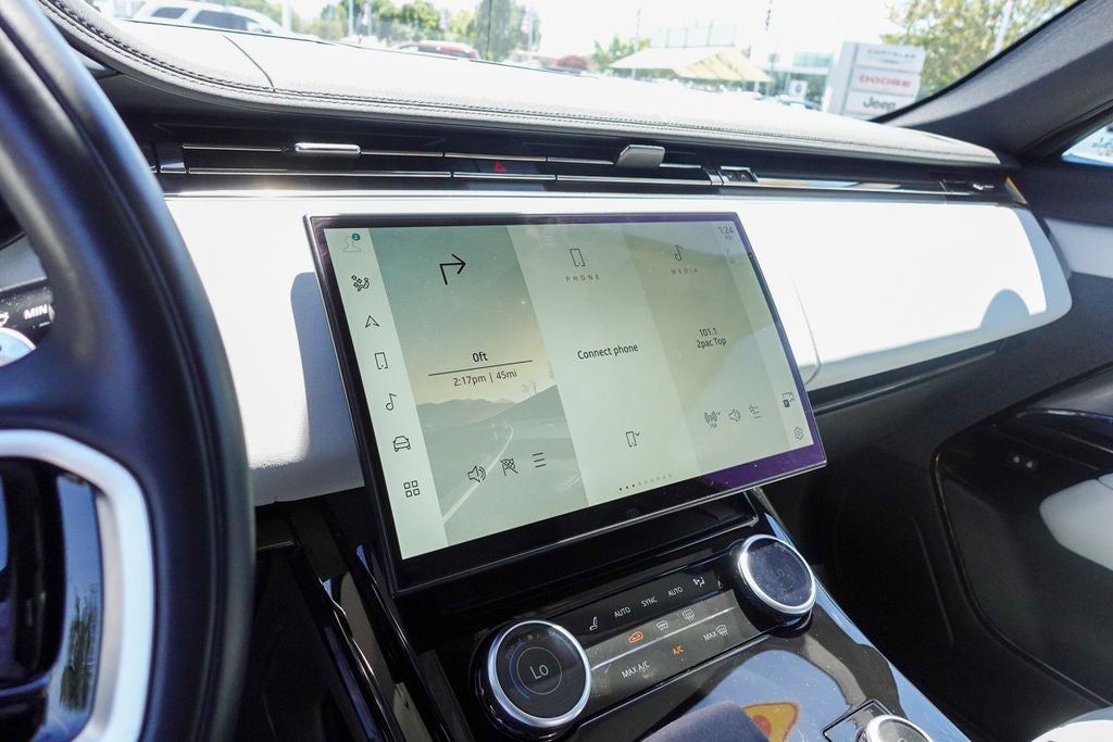 2023 Land Rover Range Rover Sport SE