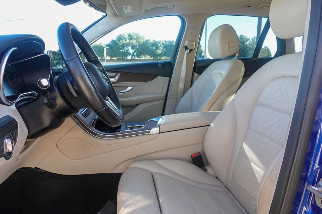 2022 Mercedes-Benz GLC GLC 300