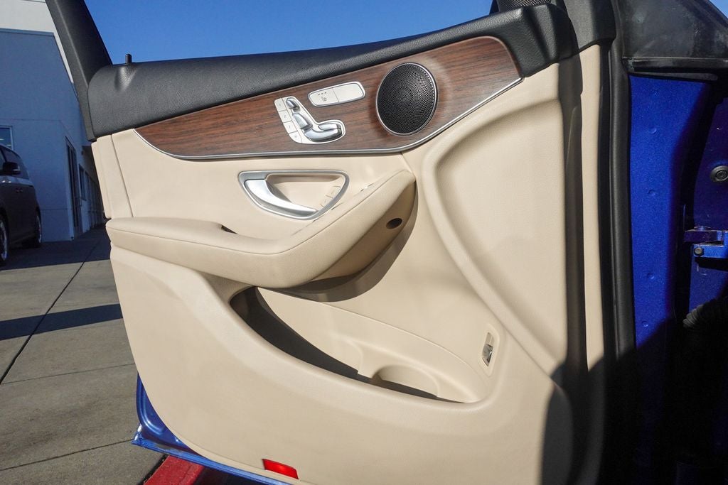 2022 Mercedes-Benz GLC GLC 300