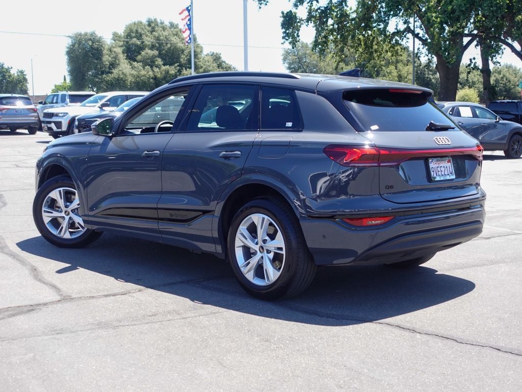 2025 Audi Q6 e-tron Premium