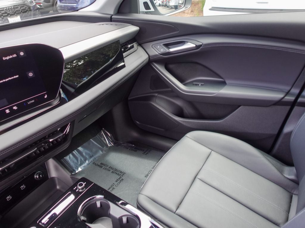 2025 Audi Q6 e-tron Premium quattro
