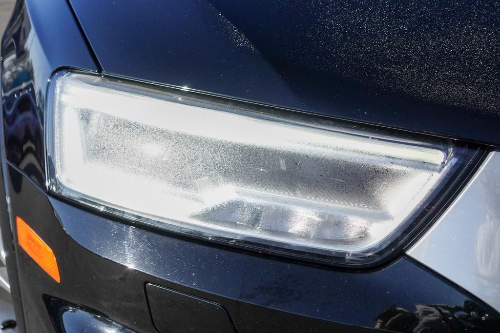 2018 Audi Q3 2.0T Premium quattro