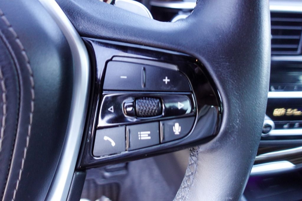 2021 BMW 5 Series 530i