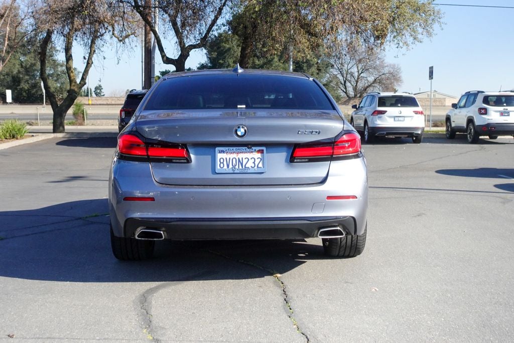 2021 BMW 5 Series 530i