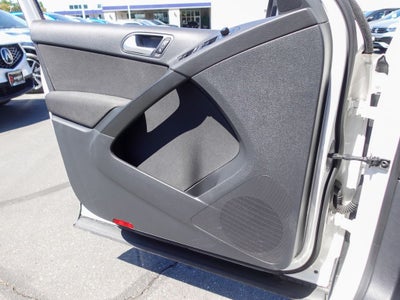 2011 Volkswagen Tiguan S