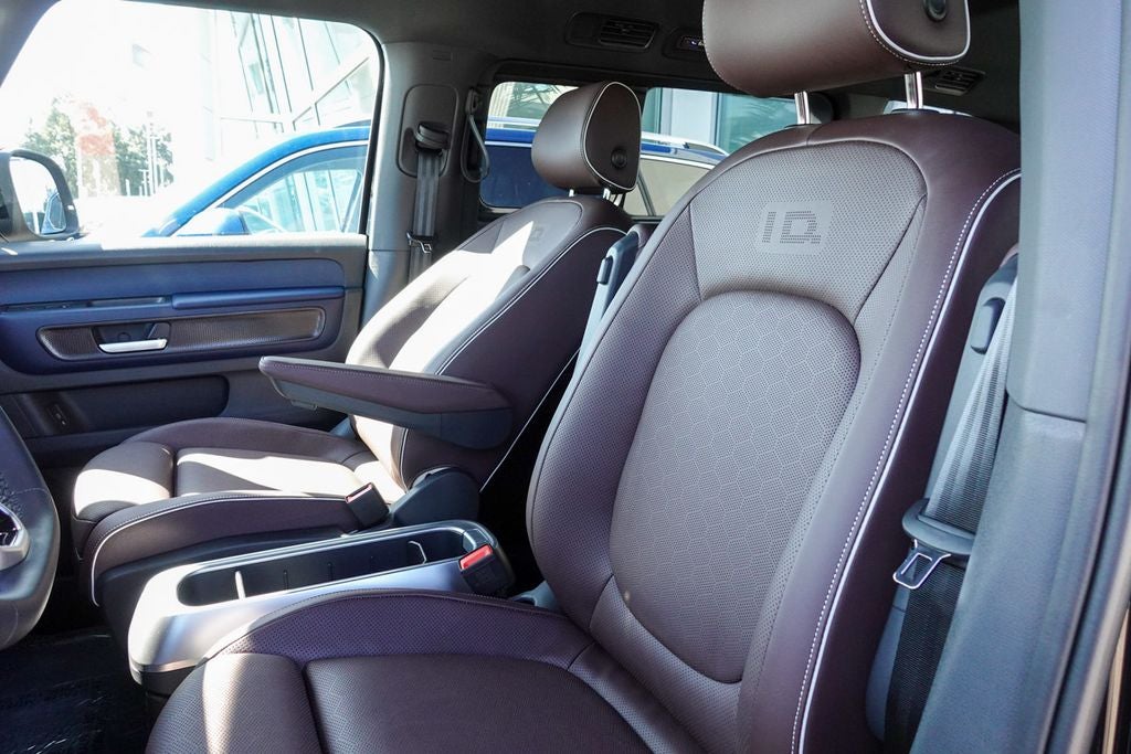 2025 Volkswagen ID. Buzz Pro S