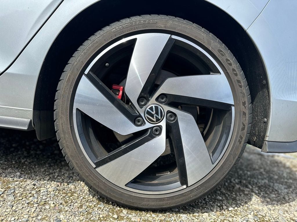 2023 Volkswagen Golf GTI 2.0T SE