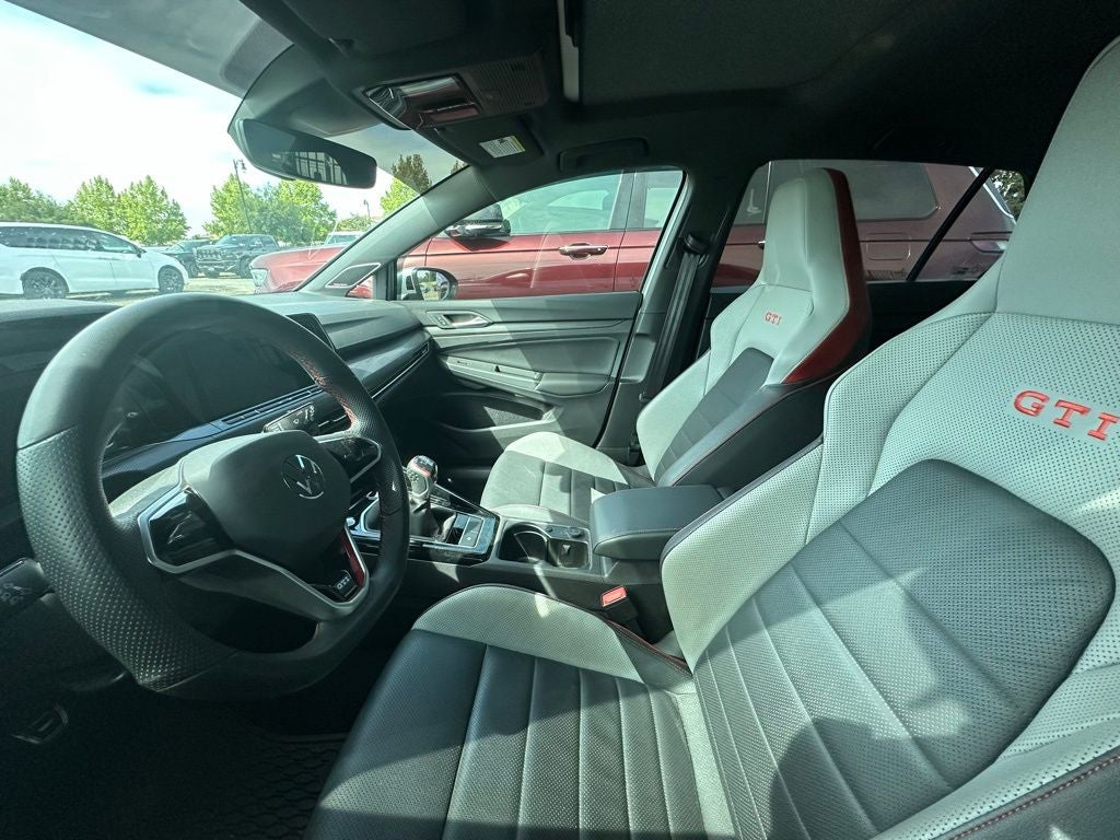 2023 Volkswagen Golf GTI 2.0T SE
