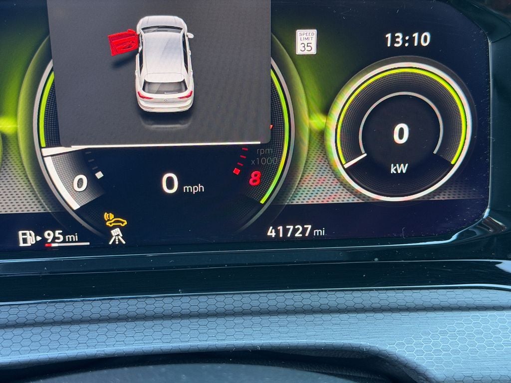 2023 Volkswagen Golf GTI 2.0T SE