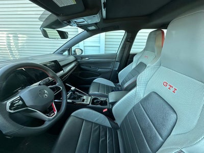 2023 Volkswagen Golf GTI 2.0T SE