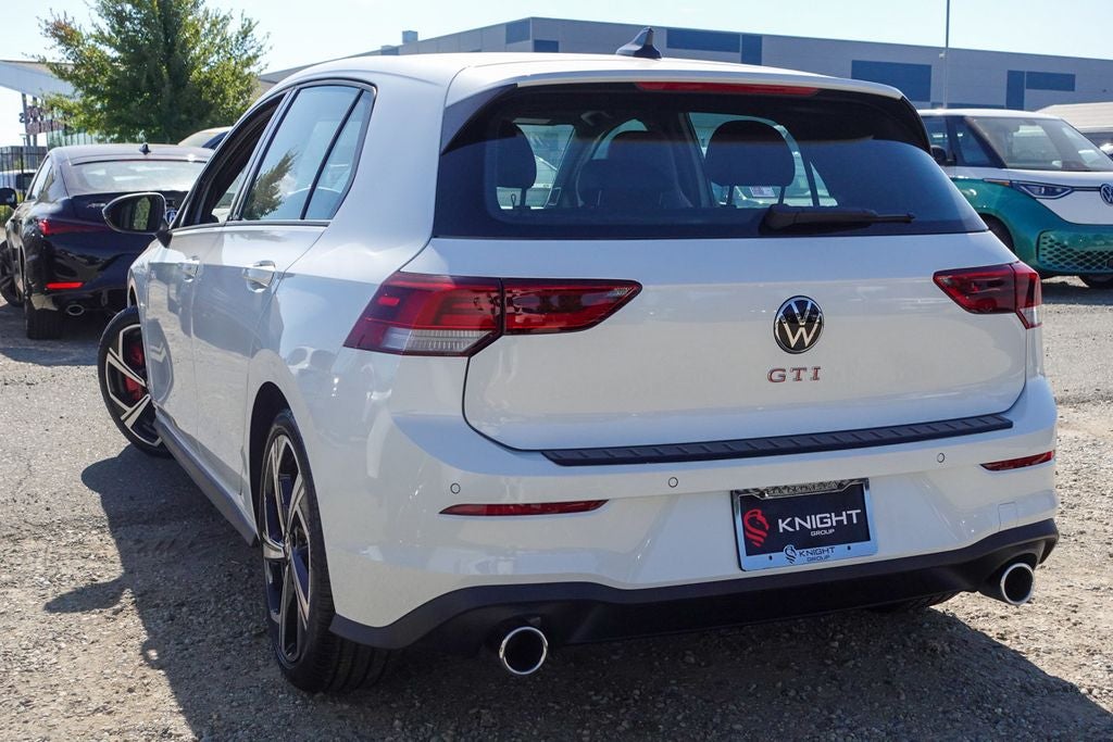 2025 Volkswagen Golf GTI 2.0T SE