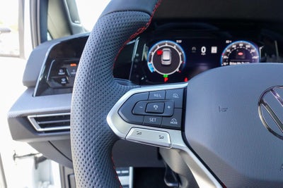 2025 Volkswagen Golf GTI 2.0T SE