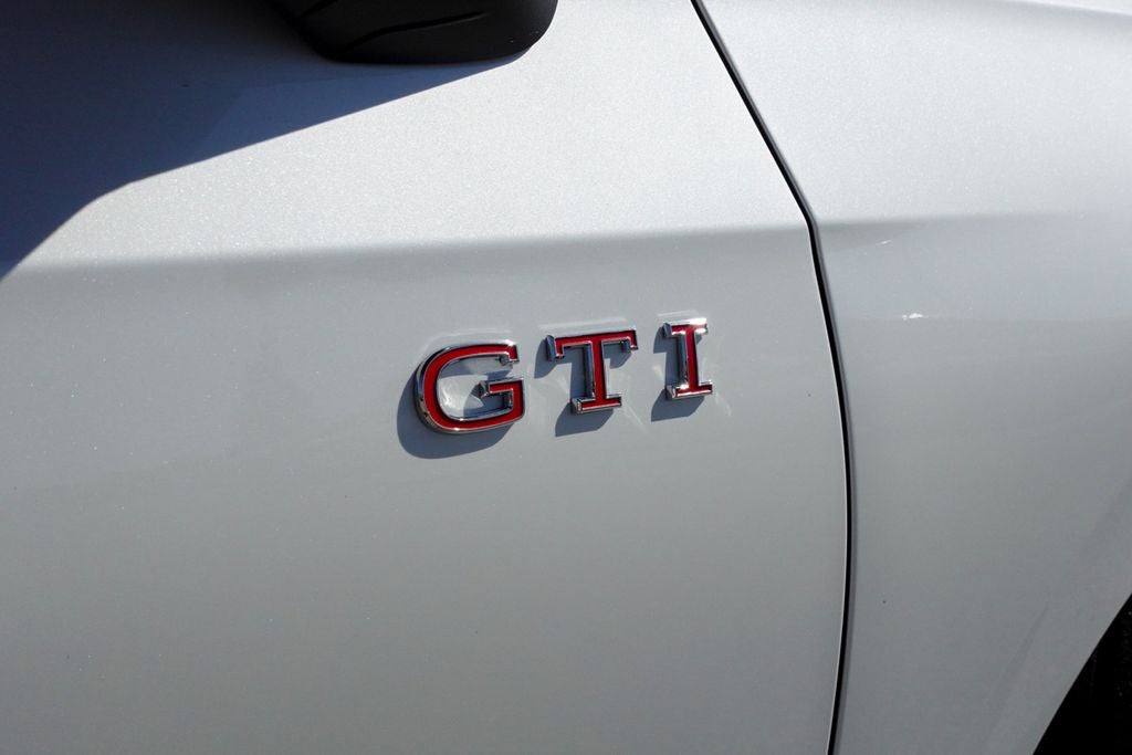 2025 Volkswagen Golf GTI 2.0T SE