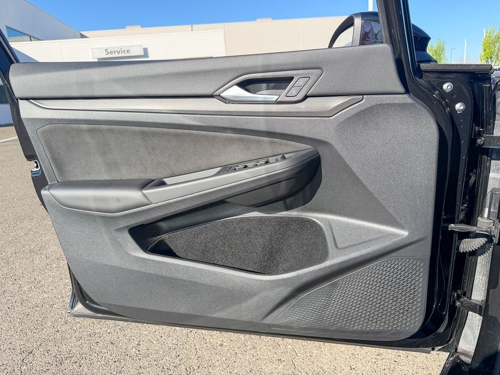 2024 Volkswagen Golf GTI 2.0T S