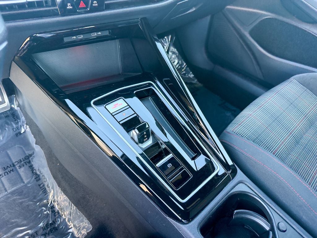 2024 Volkswagen Golf GTI 2.0T S
