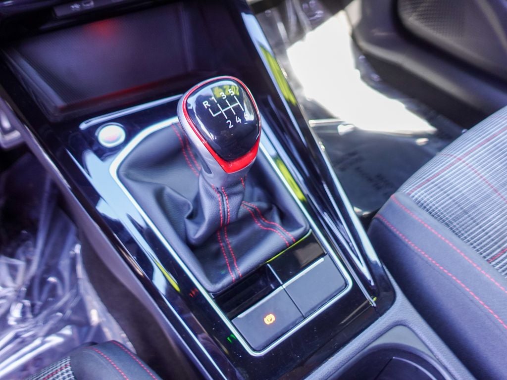 2024 Volkswagen Golf GTI S
