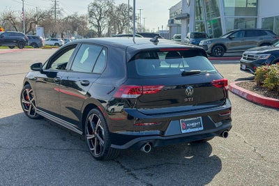 2025 Volkswagen Golf GTI 2.0T SE