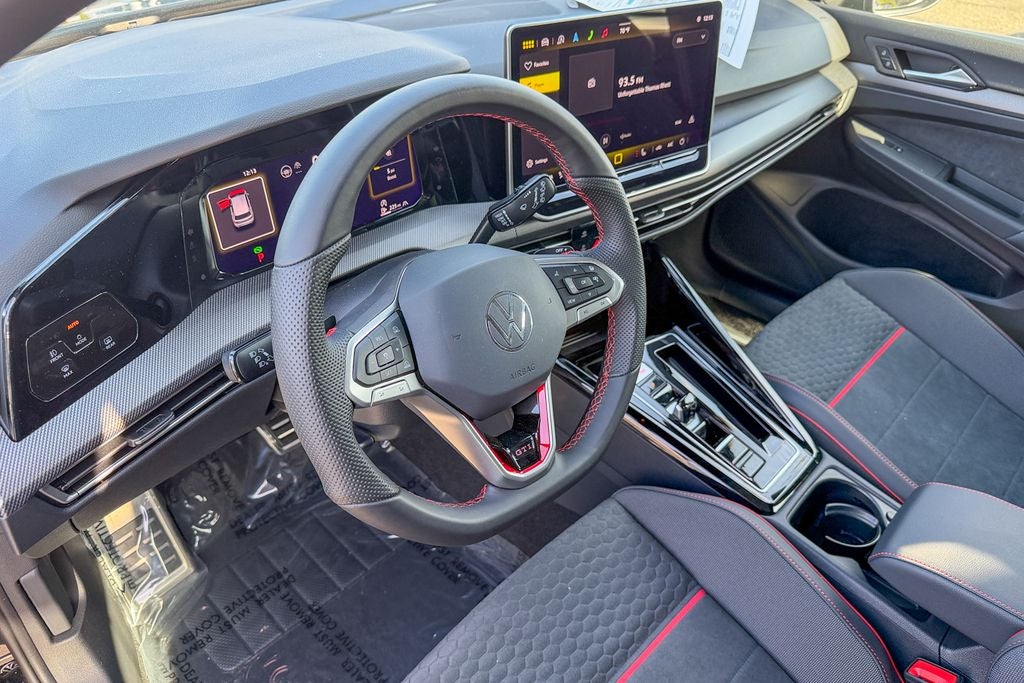 2025 Volkswagen Golf GTI 2.0T SE