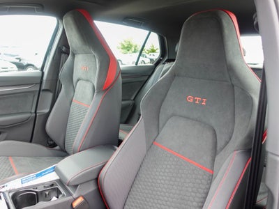 2026 Volkswagen Golf GTI 2.0T SE