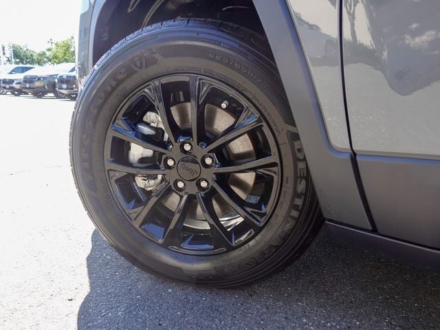 2023 Jeep Cherokee Altitude