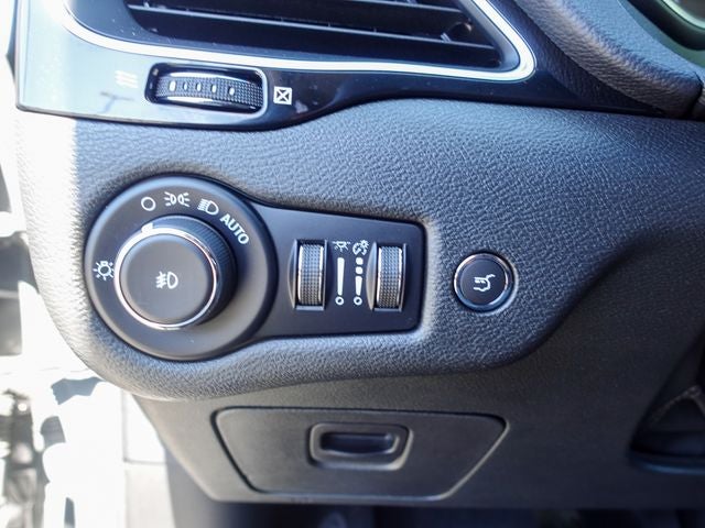 2023 Jeep Cherokee Altitude