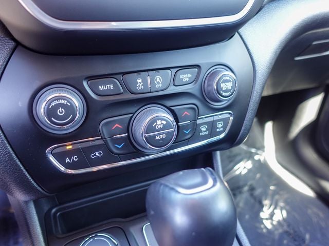 2023 Jeep Cherokee Altitude