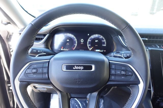 2024 Jeep Grand Cherokee Laredo