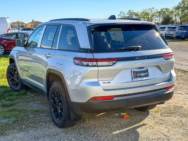 2026 Jeep Grand Cherokee Laredo